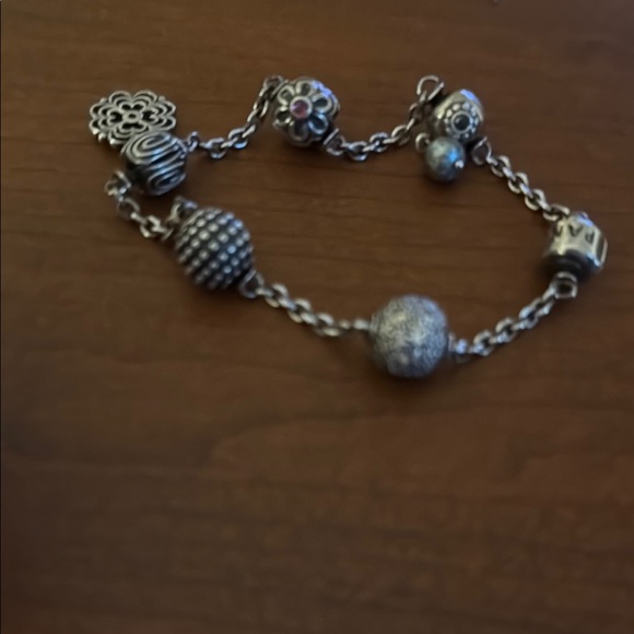 Pandora Five Clip Elegant Silver Charm Bracelet - Picture 2 of 4